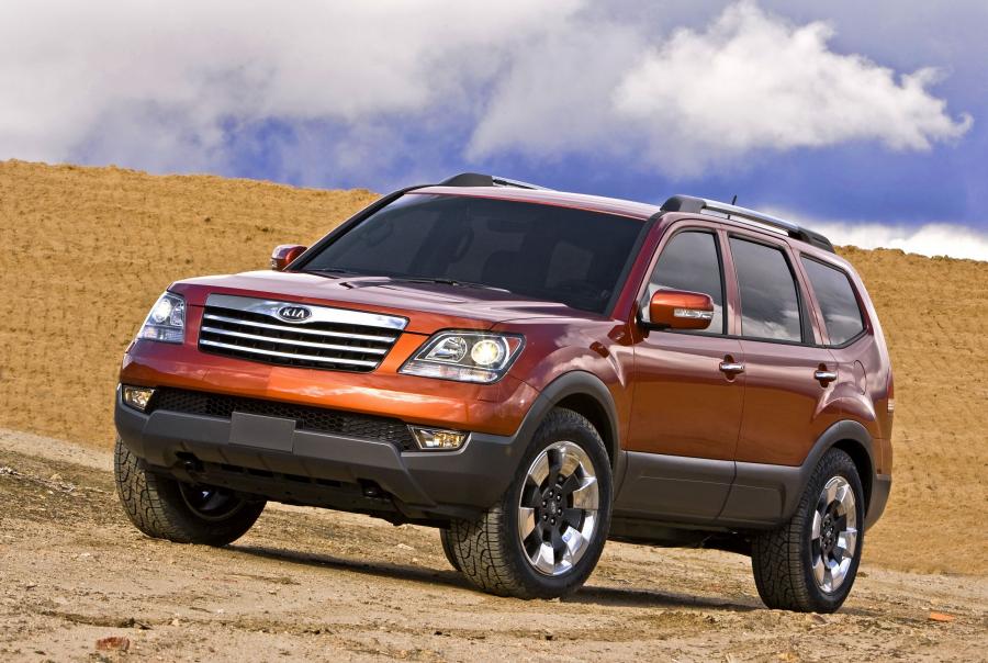  Kia Borrego 2009 года  (фото 323 из 345)